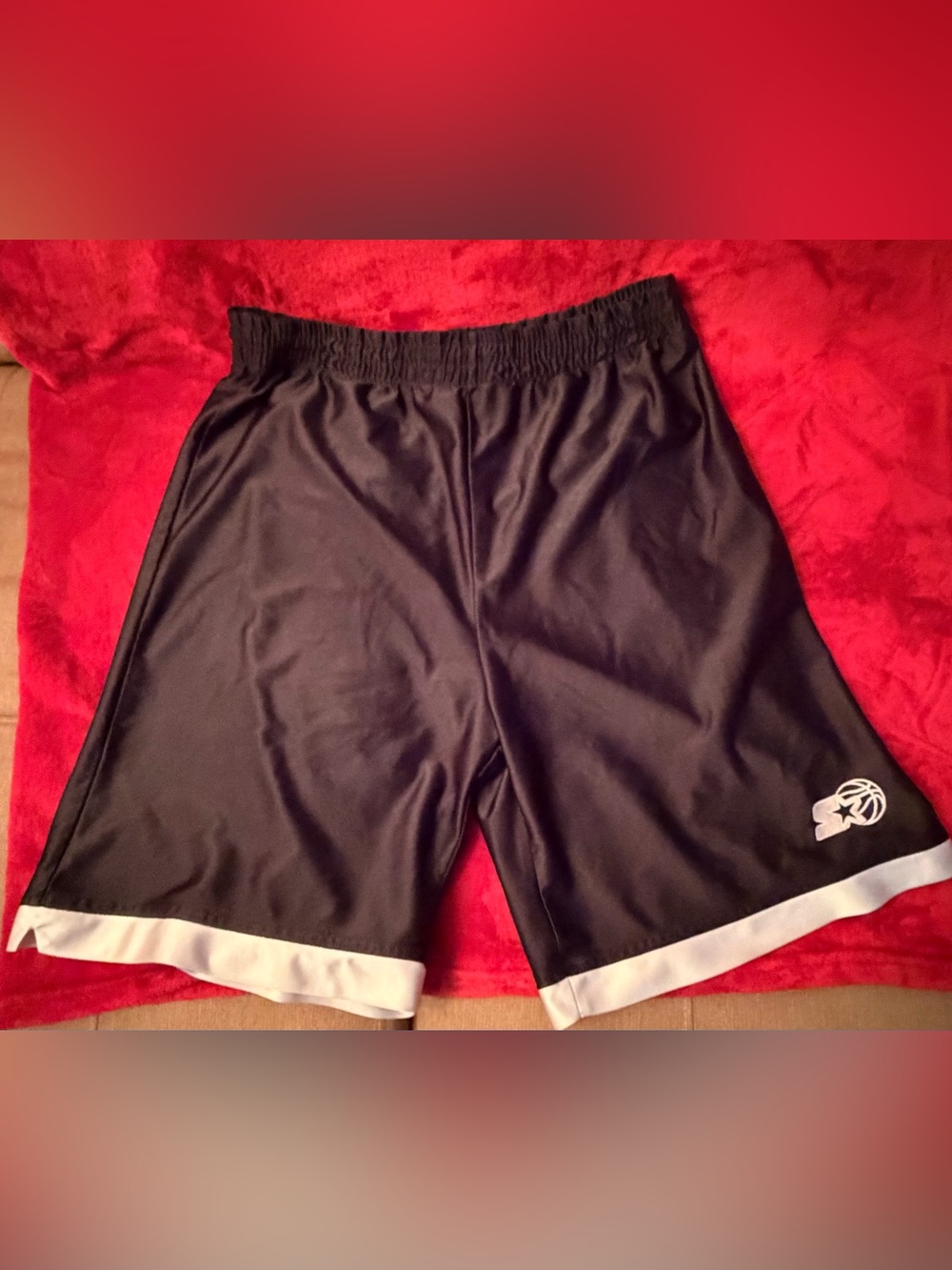 STARTER Black Shorts with White Hem and Logo